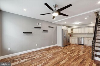 1316 S Opal St in Philadelphia, PA - Building Photo - Building Photo