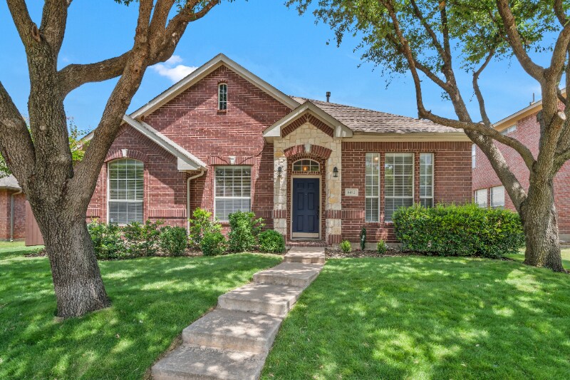 6412 Autumn Trail in The Colony, TX - Building Photo
