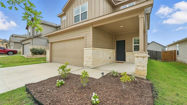 139 Madrono Dr in Buda, TX - Building Photo - Building Photo