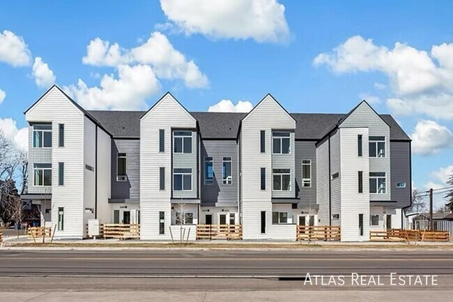 1404 Benton St
