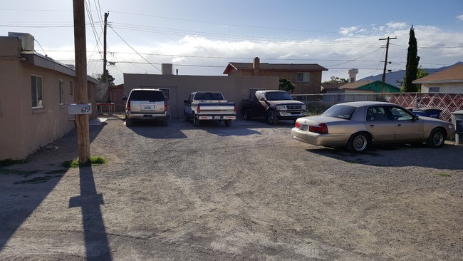 623 Val Verde St in El Paso, TX - Building Photo - Building Photo