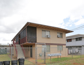 94-975 Awanei St in Waipahu, HI - Building Photo - Building Photo