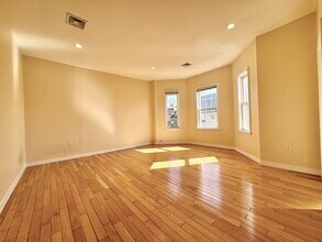 22 Elmore St, Unit 3 in Boston, MA - Building Photo - Building Photo