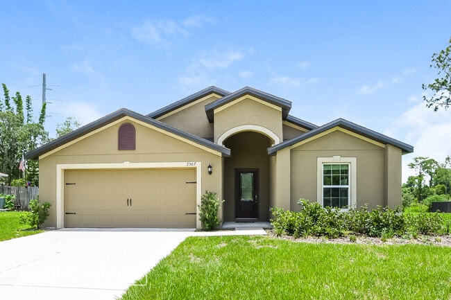 property at 2507 Whitehorse St
