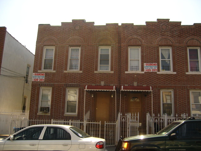 10846 38th Ave in Flushing, NY - Building Photo - Building Photo