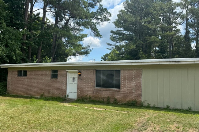property at 907 Hill N Dale Dr