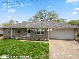 8622 E 32nd St in Kansas City, MO - Building Photo