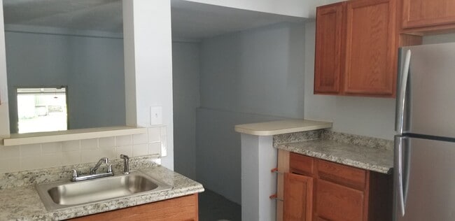 2460 Melrose Ave S in St. Petersburg, FL - Building Photo - Building Photo