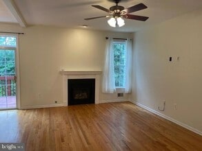 85 Shelley Cir in East Windsor, NJ - Building Photo - Building Photo