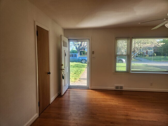 1620 Princeton St in Winston-Salem, NC - Building Photo - Building Photo