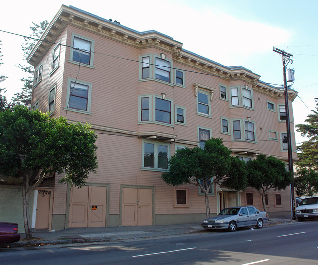1285 Oak St in San Francisco, CA - Foto de edificio - Building Photo