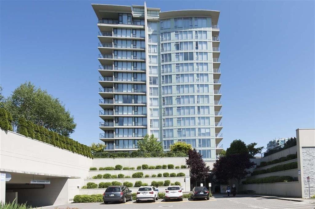 5068 Kwantlen St in Richmond, BC - Building Photo