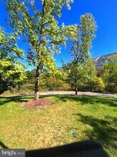6510 Lake Park Dr in Greenbelt, MD - Building Photo - Building Photo