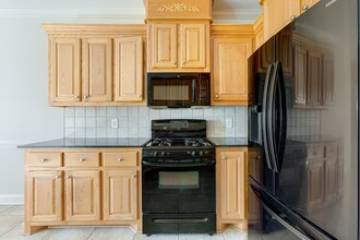 1822 Lake Wateree Dr in Florence, SC - Building Photo - Building Photo