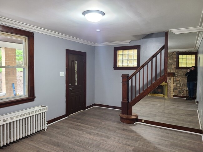 1263 Grotto St in Pittsburgh, PA - Building Photo - Building Photo