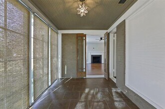 7115 La Vista Dr in Dallas, TX - Building Photo - Building Photo