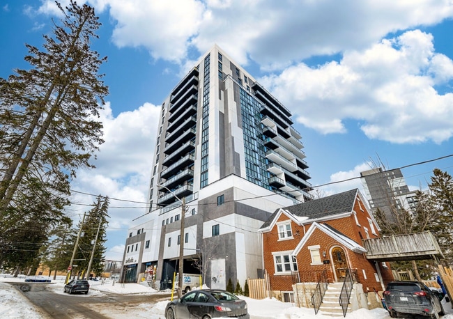 property at 128 King St N