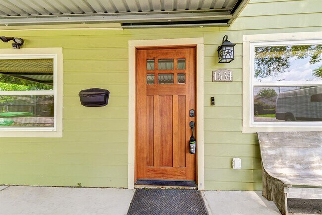1634 Walton St in Houston, TX - Building Photo - Building Photo