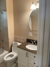 12 Magnolia Ter, Unit 2 in Albany, NY - Building Photo - Building Photo