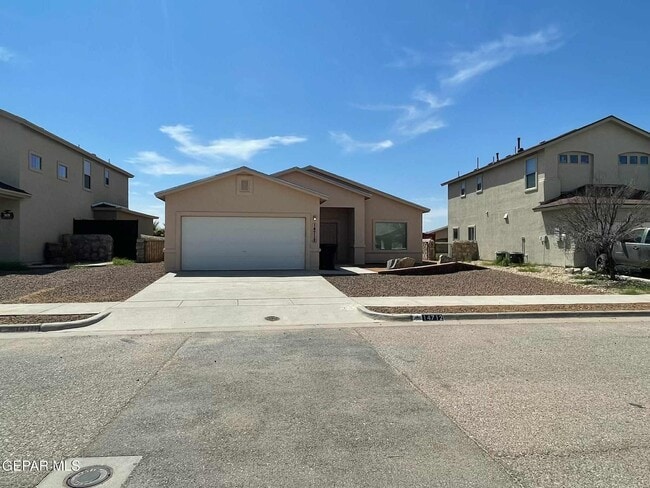 property at 14712 Far View Ct
