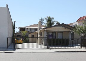 4312-4316 Van Dyke Ave in San Diego, CA - Building Photo