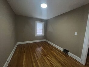 13721 Diana Ave in Cleveland, OH - Building Photo - Building Photo