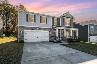 10759 Adair Wds Dr in Davidson, NC - Building Photo - Building Photo