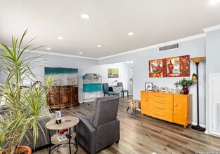 16514 Springhill Dr in San Antonio, TX - Building Photo - Building Photo