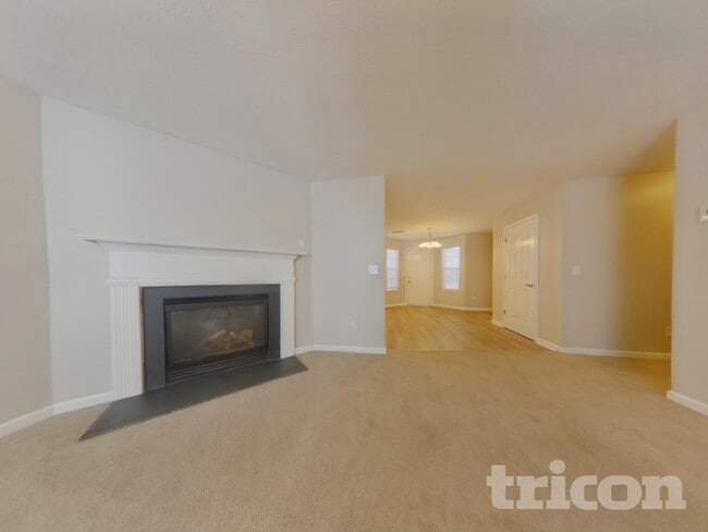 360 Springhaven Way SE in Lawrenceville, GA - Foto de edificio - Building Photo