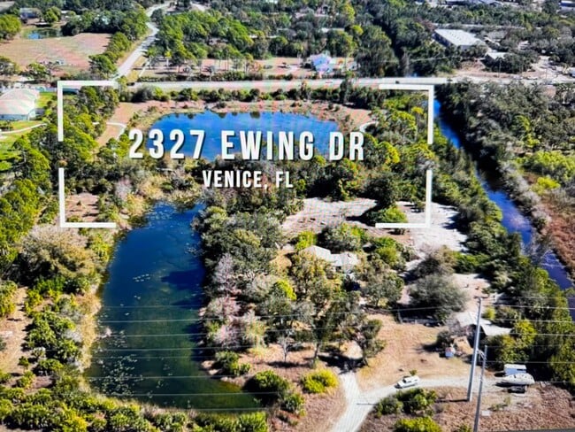 2327 Ewing Dr in Venice, FL - Building Photo - Building Photo
