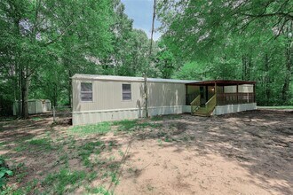 81 Virginia Crk Dr in Coldspring, TX - Building Photo - Building Photo