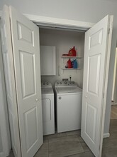 281 Abbe Rd in Enfield, CT - Building Photo - Building Photo