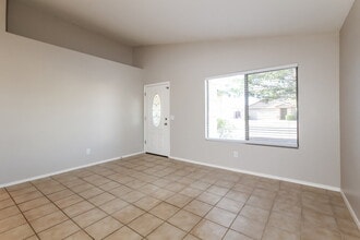 14909 W Watson Cir, Unit 603 in Surprise, AZ - Building Photo - Building Photo