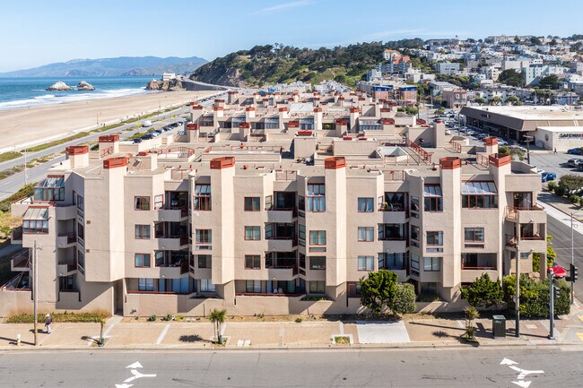 875 La Playa St in San Francisco, CA - Building Photo - Building Photo