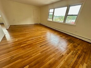3611 Grand Ave in North Bergen, NJ - Building Photo - Building Photo