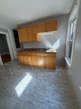 1075 Park Ave in Schenectady, NY - Building Photo - Building Photo