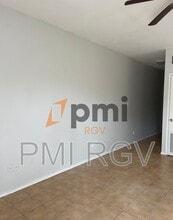 919 E Van Week St in Edinburg, TX - Building Photo - Building Photo