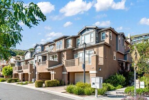 6298 Rocky Point Ct in Oakland, CA - Building Photo