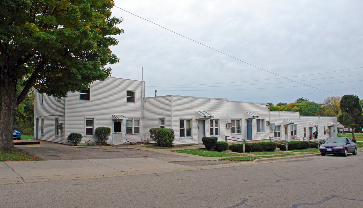 203 Washington St in Xenia, OH - Building Photo