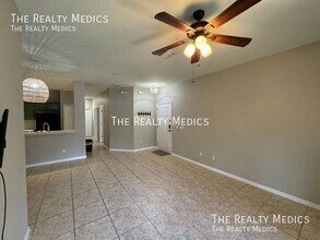 2854 Oakwater Dr in Kissimmee, FL - Building Photo - Building Photo