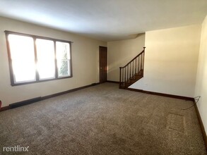 275 Bartley Ave in Mansfield, OH - Building Photo - Building Photo