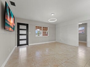 3605 SW 122nd Pl in Miami, FL - Building Photo - Building Photo