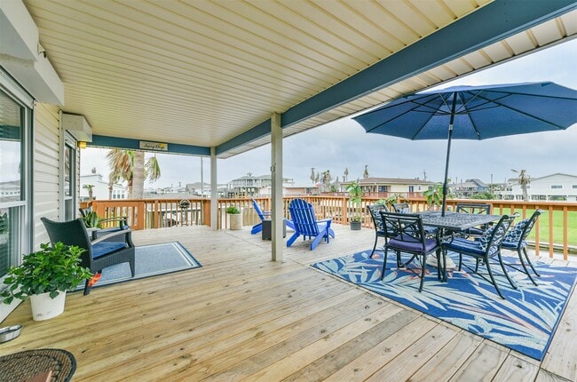 21923 Frio Dr in Galveston, TX - Building Photo - Building Photo