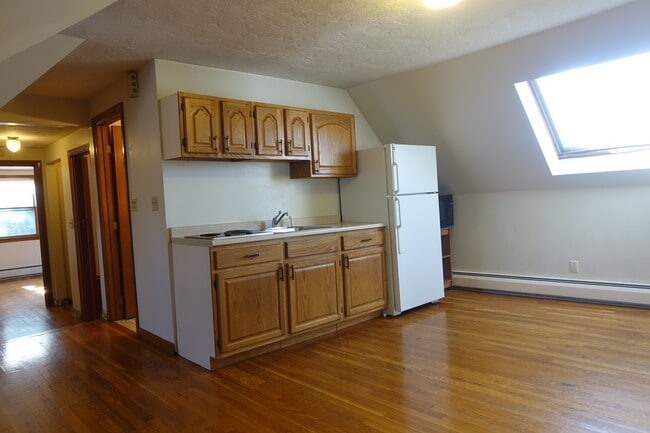 41 Washington Ave, Unit 2