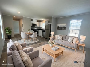 2391 8 Mile Rd in Kawkawlin, MI - Building Photo - Building Photo