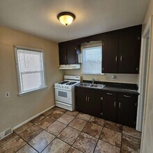 28303 Essex St in Roseville, MI - Building Photo - Building Photo