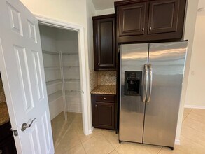 8560 Evernia Ct in Estero, FL - Building Photo - Building Photo