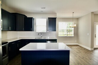 195 Sandy Springs Rd in Aberdeen, NC - Building Photo - Building Photo