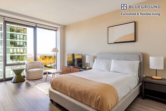 1210 S Indiana Ave in Chicago, IL - Building Photo - Building Photo