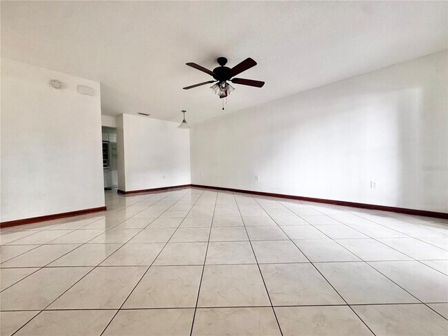 4108 Flying Fortress Ave in Kissimmee, FL - Building Photo - Building Photo